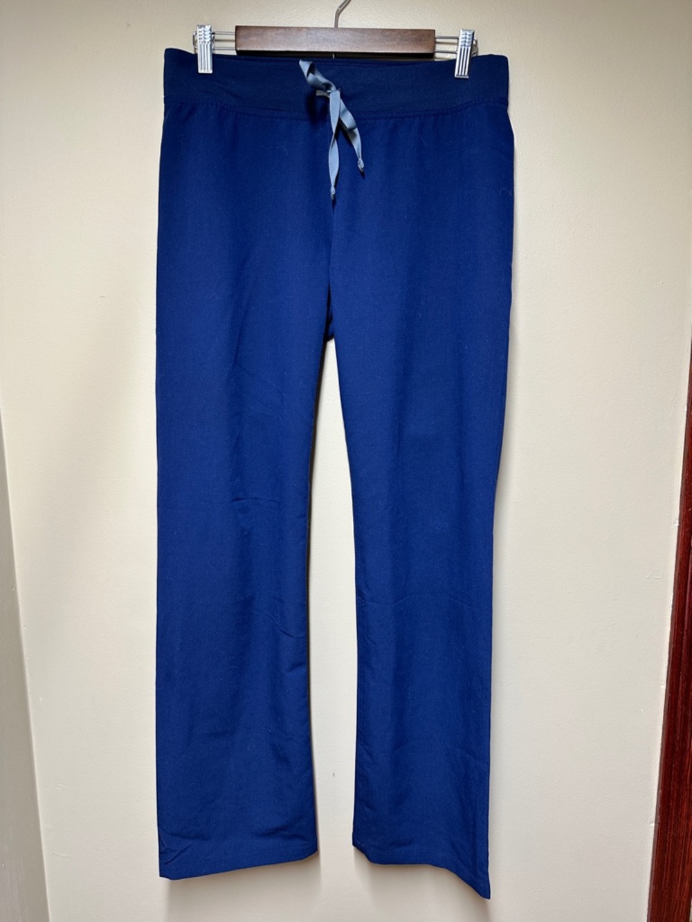 Figs Women's Navy Drawstring Joggers
